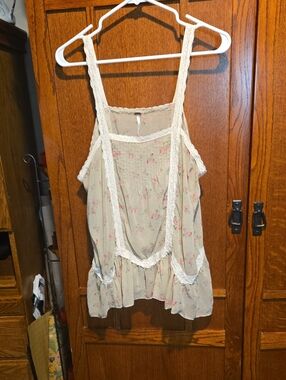 Size Medium Free People Blouse